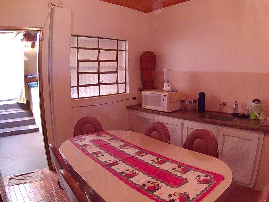 Casa Para Temporada Da Vo Cida Olímpia Pokoj fotografie