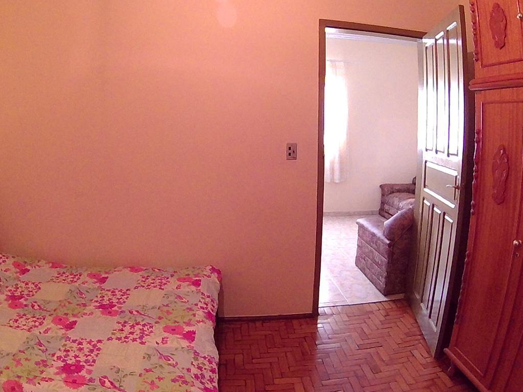 Casa Para Temporada Da Vo Cida Olímpia Pokoj fotografie