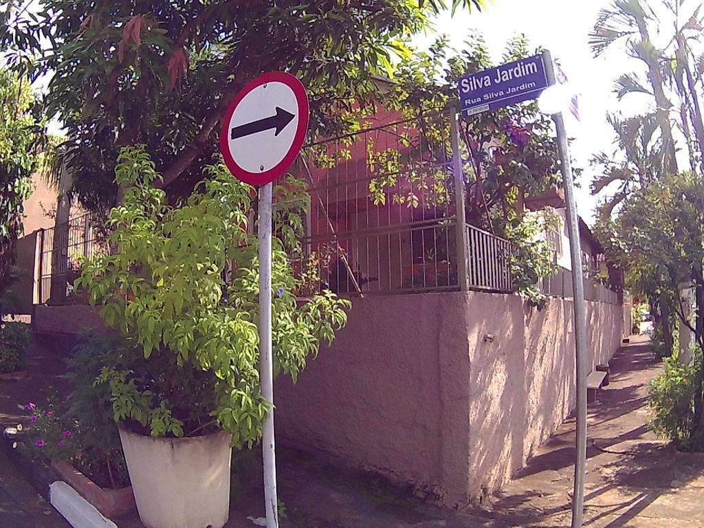 Casa Para Temporada Da Vo Cida Olímpia Pokoj fotografie